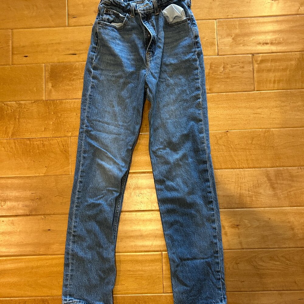 Free People Levi's 70's High Slim Straight Jeans 26 - Picture 4 of 7